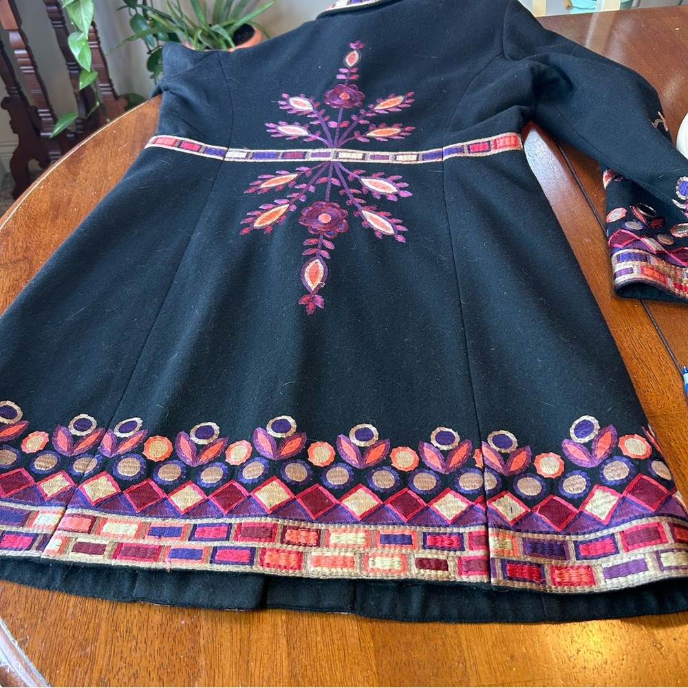 Nygard Collection Wool-Blend Car Coat Black Floral Embroidered Sz 8 EUC - Picture 7 of 10